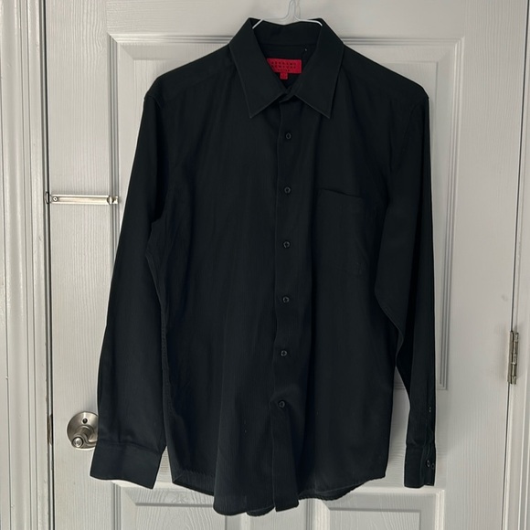 Bergamo New York Men’s Black Long Sleeve Button Down Dress Shirt Size Large - Picture 2 of 4